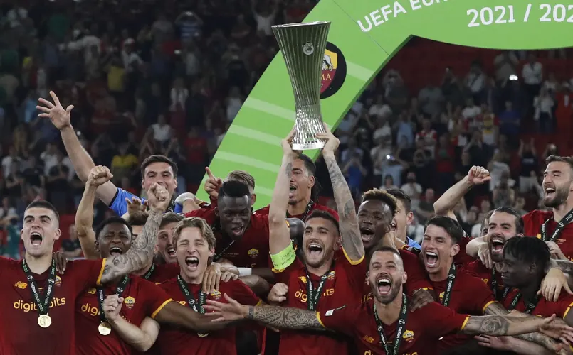 Thành tích danh hiệu